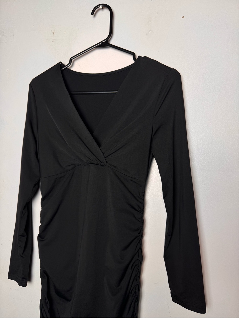 Black dress with ruched detail Size-Small